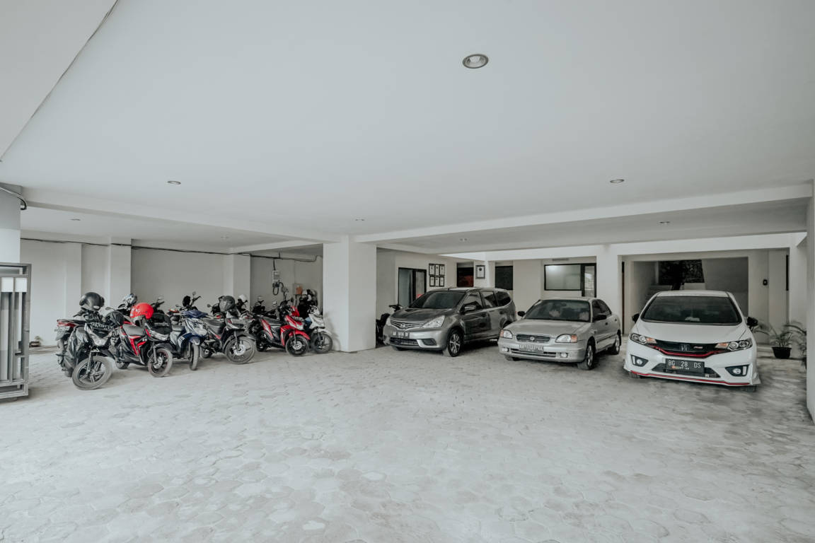 Djuragan Kamar - D'Paragon Seturan 3 Image